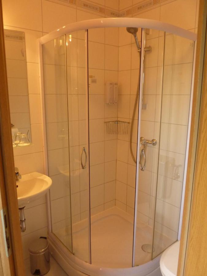 Rooms Gril Postojna Eksteriør billede